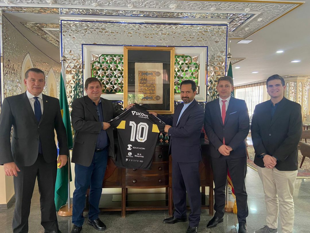 Cascavel fecha parceria internacional com equipe do Sepahan Sport